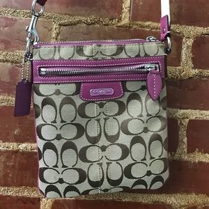 Classic Coach crossbody bag